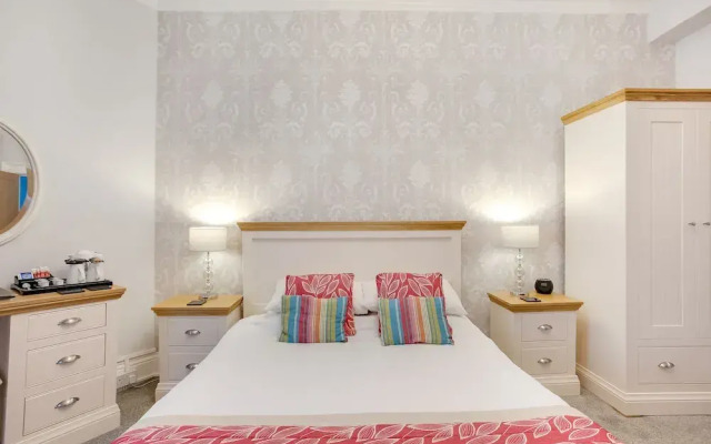 Trelawney Hotel