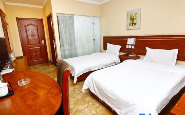 Yiya Business Hotel