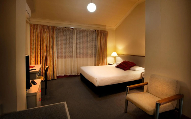 Mercure Maitland Monte Pio