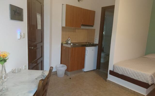 Doras Zante Studios & Apartments