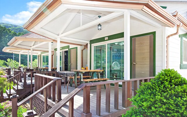Yangpyeong Mountain Shade Pension