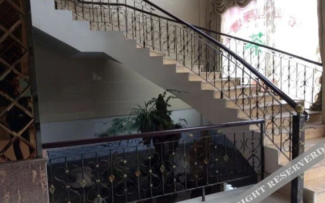 Echarm Hotel(subway station store in Fuzhou University Town)