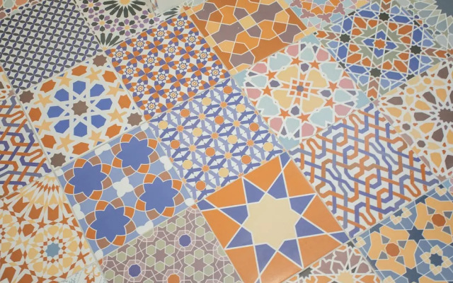 Liiiving - Downtown Balcony Apartment