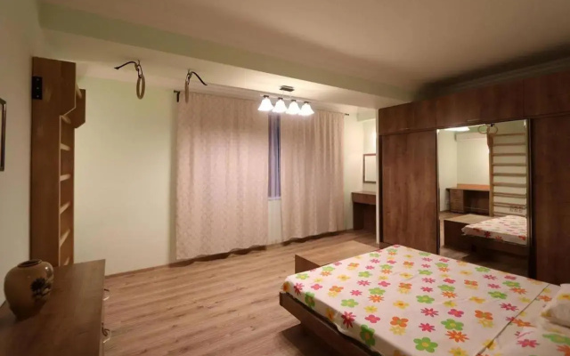 Republic Square Amiryan str, Middle of Center,Elite New Building Spacious 1bedroom