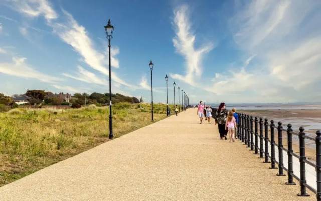 Charming 1-bed Apartment in Lytham Saint Annes