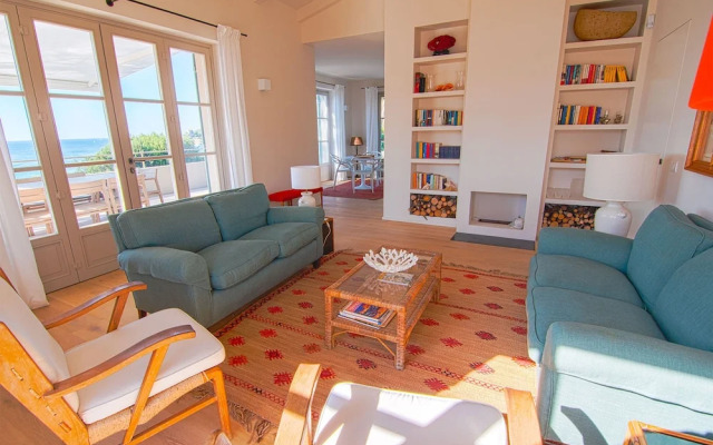 Red Mullet House in Procchio