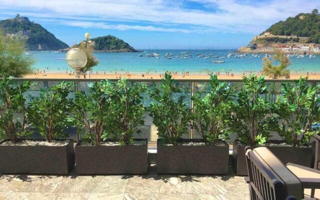 The Best in San Sebastian PRIVATE ENTRANCE & TERRACE
