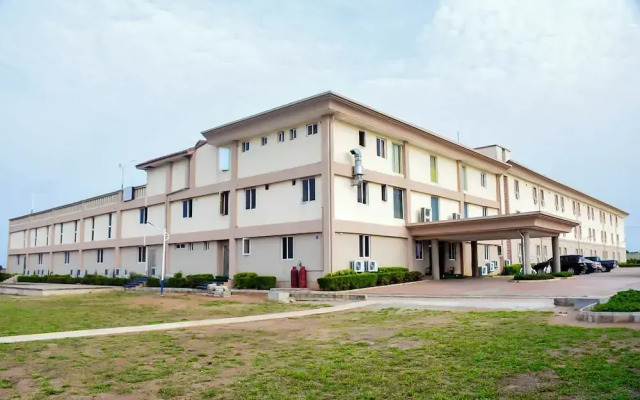 Yewa Frontier Hotel