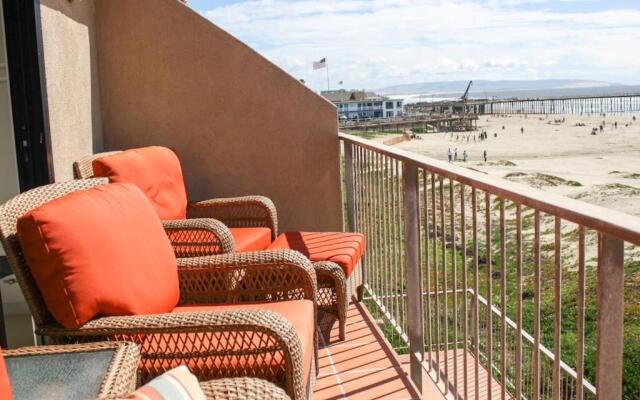 Beachfront 3 BDR Downtown Pismo