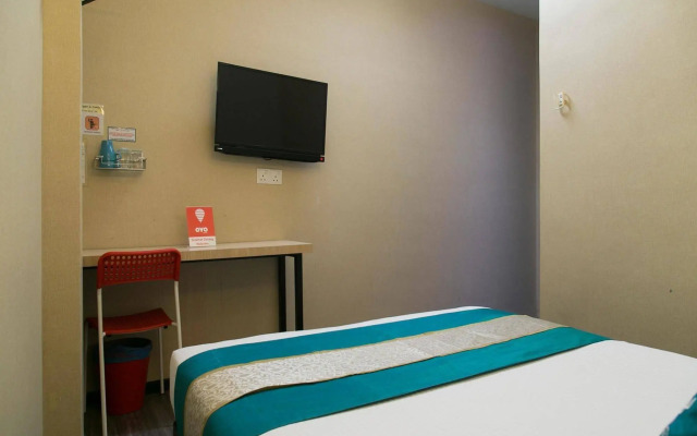 Smile Hotel Danau Kota