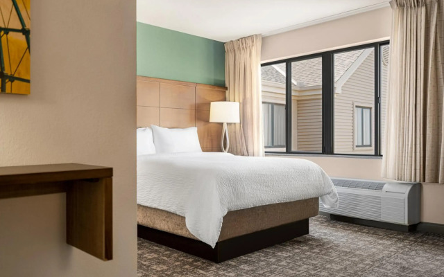 Staybridge Suites Oklahoma City-Quail Springs by IHG