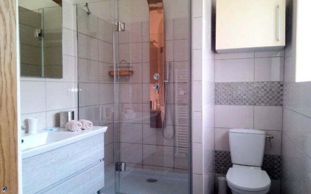 Relais de Montgeoffroy B&B