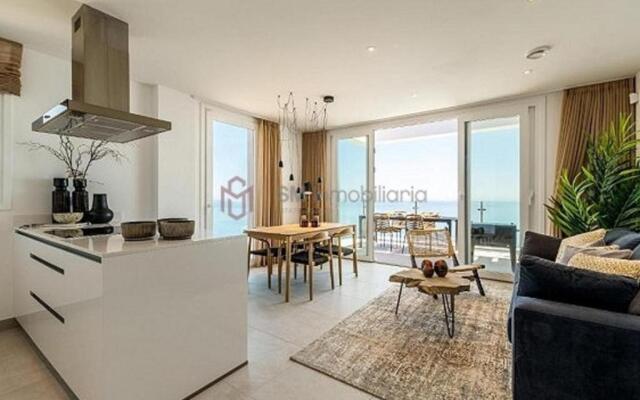 AP354 - Bayview Hills