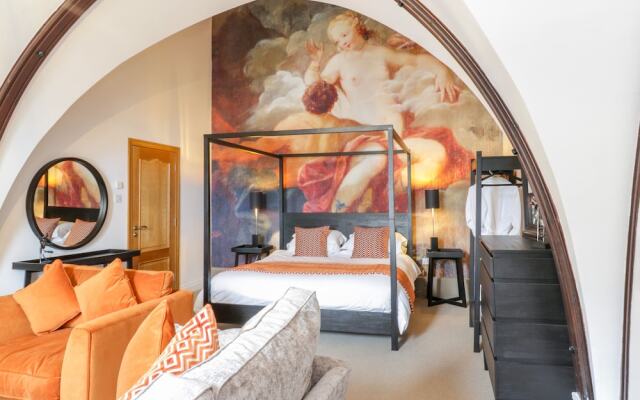 Penthouse St. Mary's Church