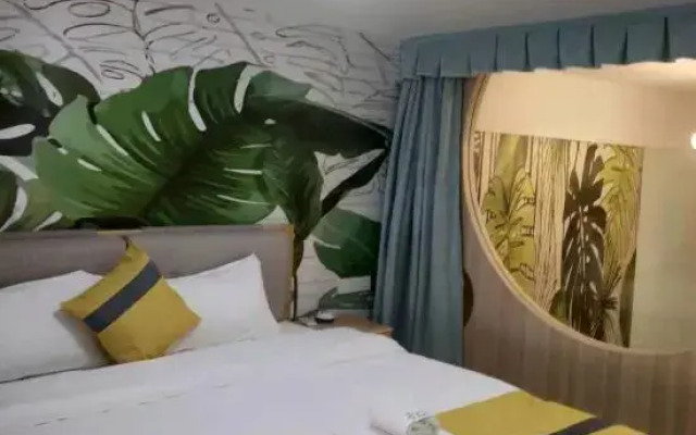 Hampton Holiday Apartment (Zhongshan Minjie Hot Spring Coast)