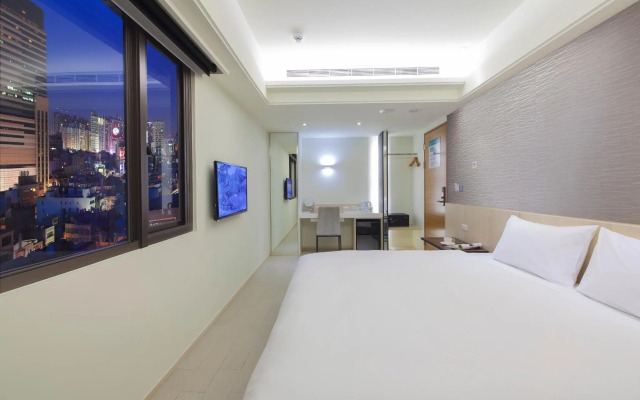 Hotel MU