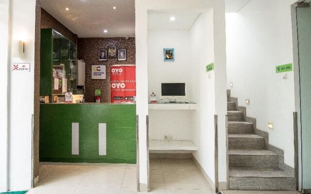 OYO 393 Ara Inn Bed and Breakfast
