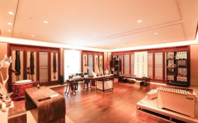 Ovation Seven-Cultivation Hotel