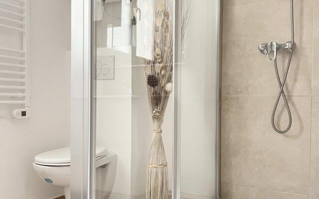 B 831 - Family Apartment - Montparnasse