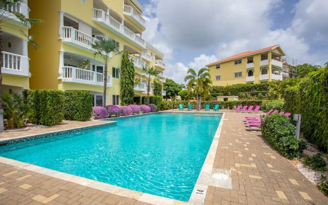 Blue Bay Apartments