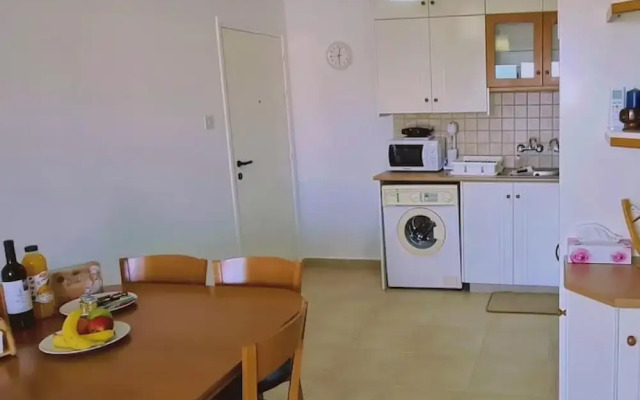 35 LCA - Camelia Apartment