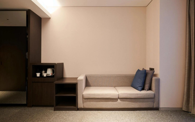 Nine Tree By Parnas Seoul Myeondong 2