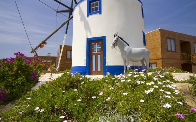 Coxos Beach Lodge