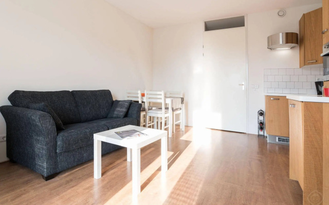 Bos en Lommer apartments - Erasmus Park area