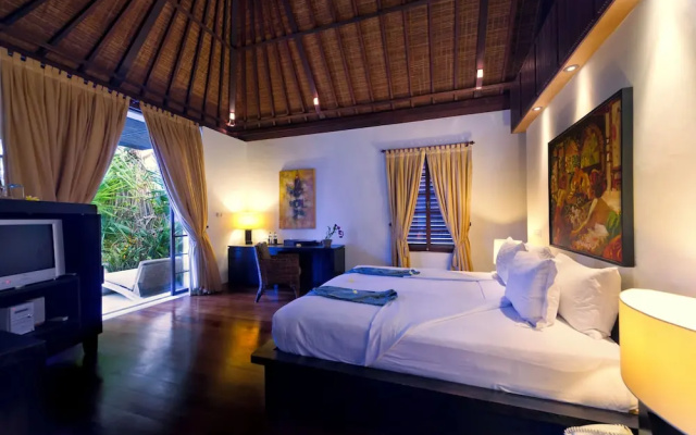 Majapahit Beach Villas by Nakula – Guest Rooms – Ketewel