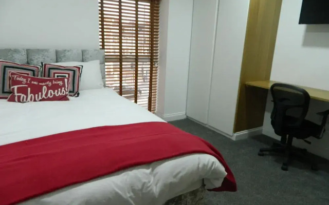 Luxury Central Apartment Newcastle