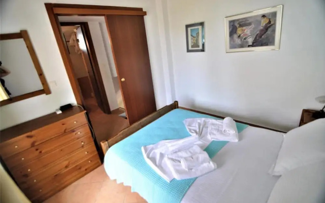 Zennova 23 Nikiti Family Green Nest