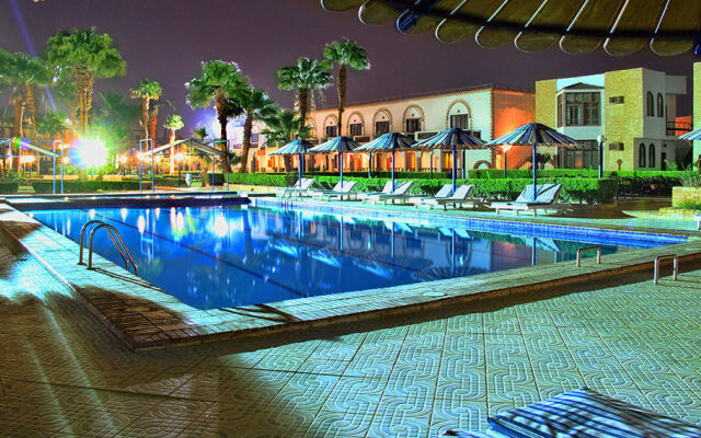 Al Mashrabiya Hotel
