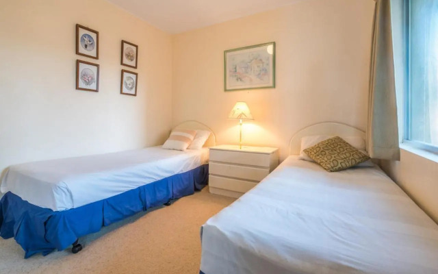 Seaspray U4, 21 Warne Tce