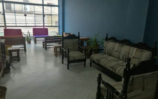 Hostal El Farol