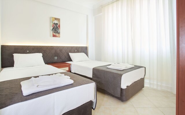 Moneba Suite Apart Hotel