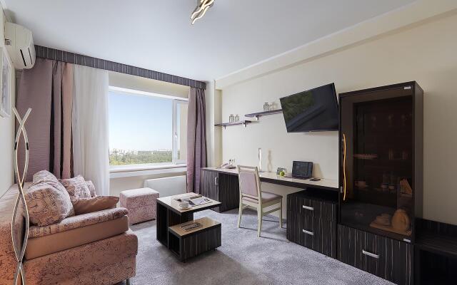 Sigma (Official partner of the Gamma Izmailovo Hotel)