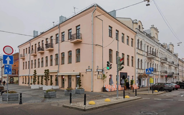 Apartments on Internatsionalnaya street 9