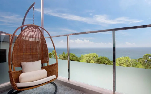 The Marine Pool Villa