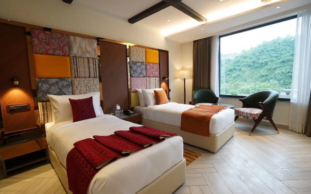 Crestorio Resort & Spa Dehradun