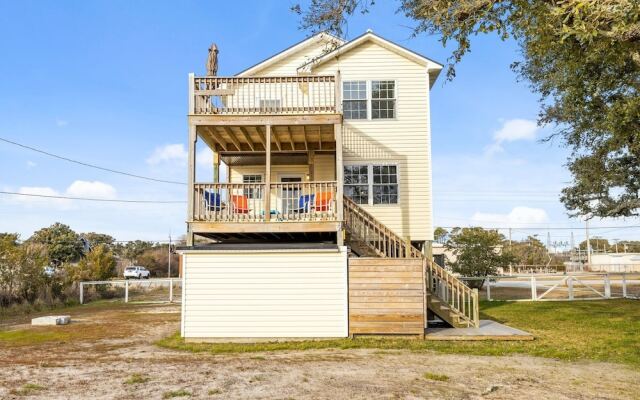 Gotta Getaway 3 Bedroom Home by Redawning