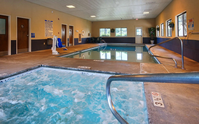 Best Western Inn & Suites of Macon