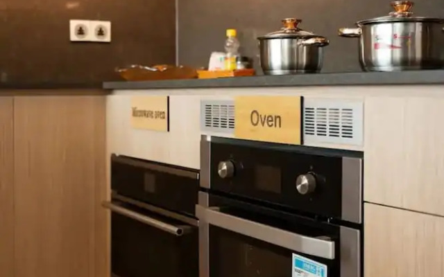 Serenity Sky Suites in Distrist 3