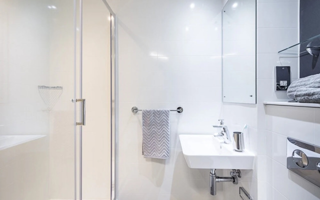 Magnificent Rooms Studios And Apartments