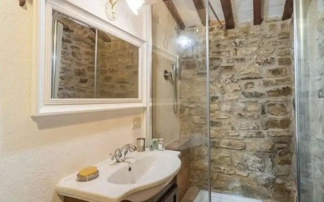 Villa Rinaldo Comfortable Holiday Residence