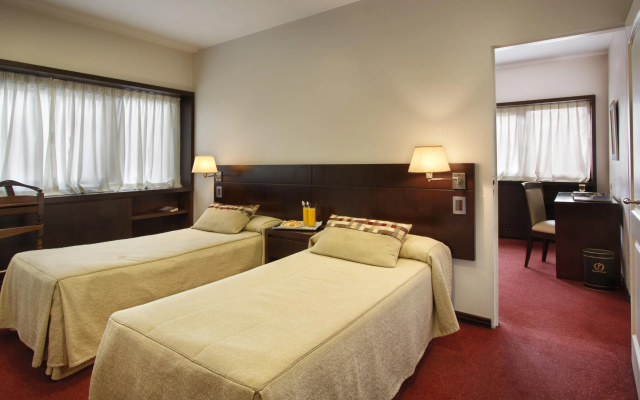 Hotel Presidente - Image 3