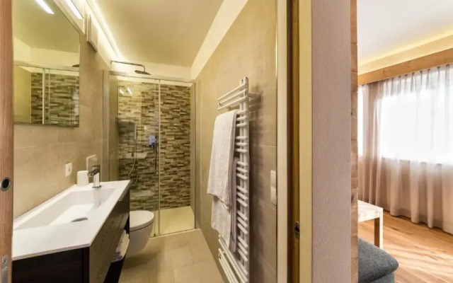 Alma Mountain Residence