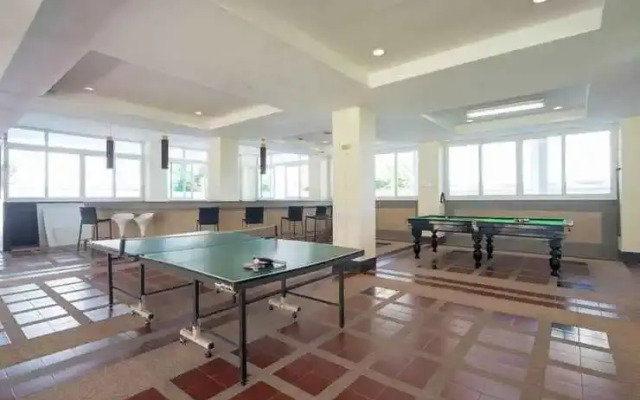 Patong Beach Gardens - Pool, Fast Wifi, Smart TVs