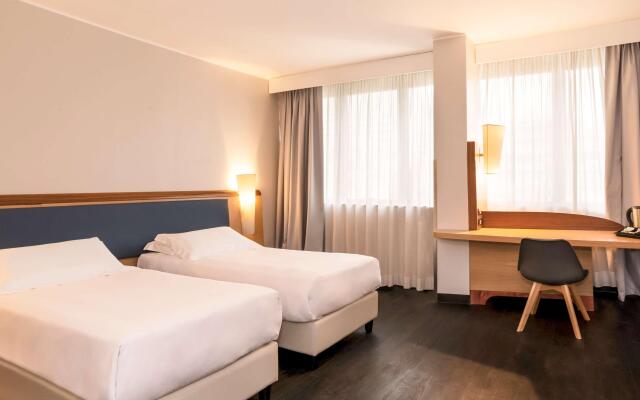 Mercure Eur Roma West