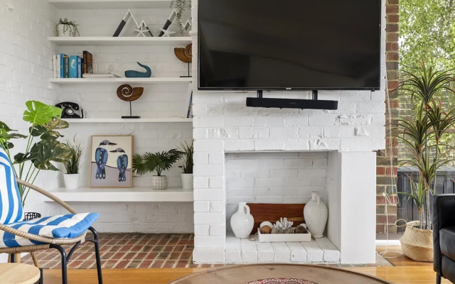 Light-filled House Near Beaches and Cafes – Guest Rooms – Melbourne