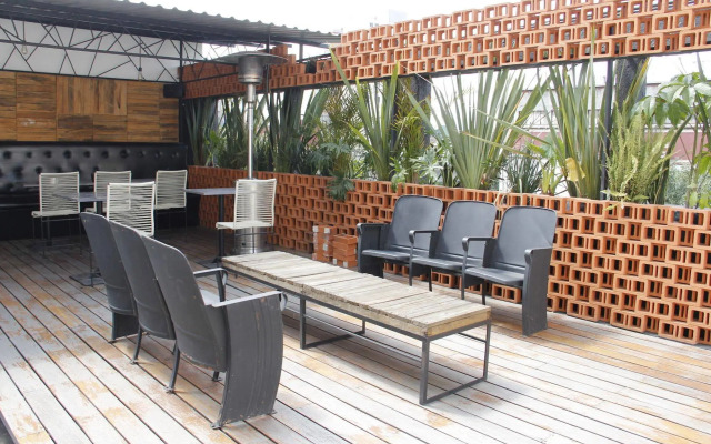 Stayinn Barefoot Condesa - Hostel